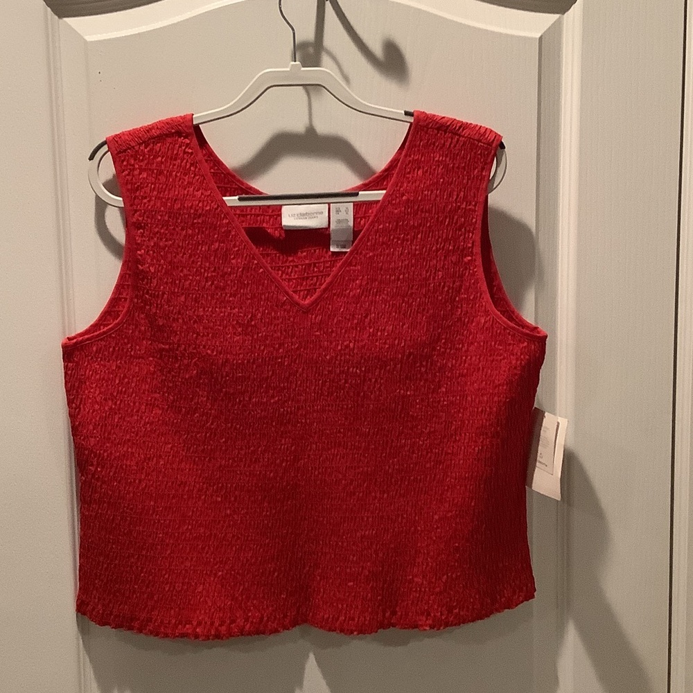Liz Claiborne Red V-Neck Sleeveless Knit Tank